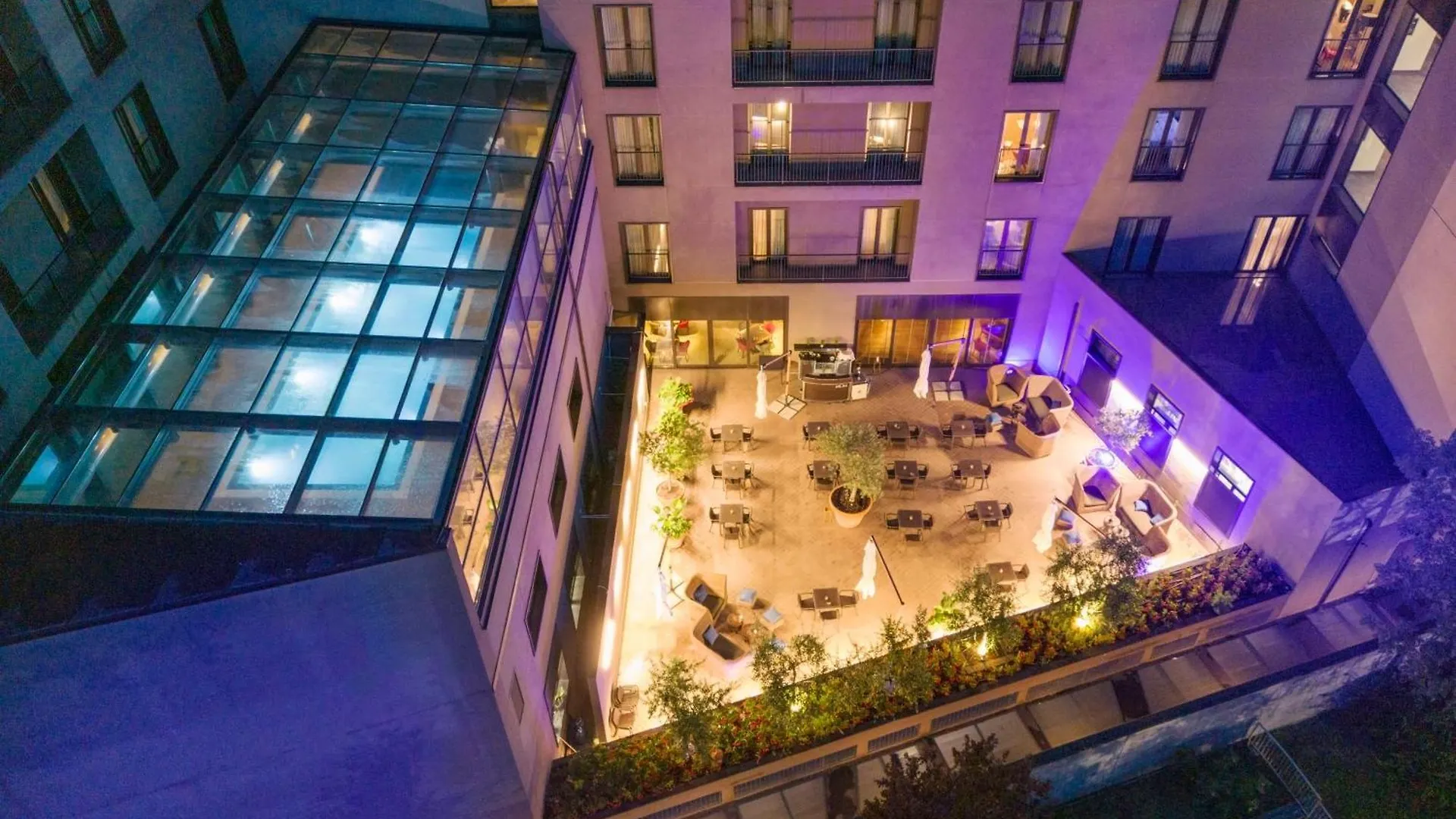 ****  Radisson Blu Hotel Mailand Italien