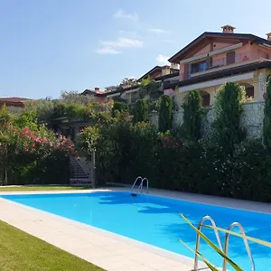  Apartment La Tortuga Italien