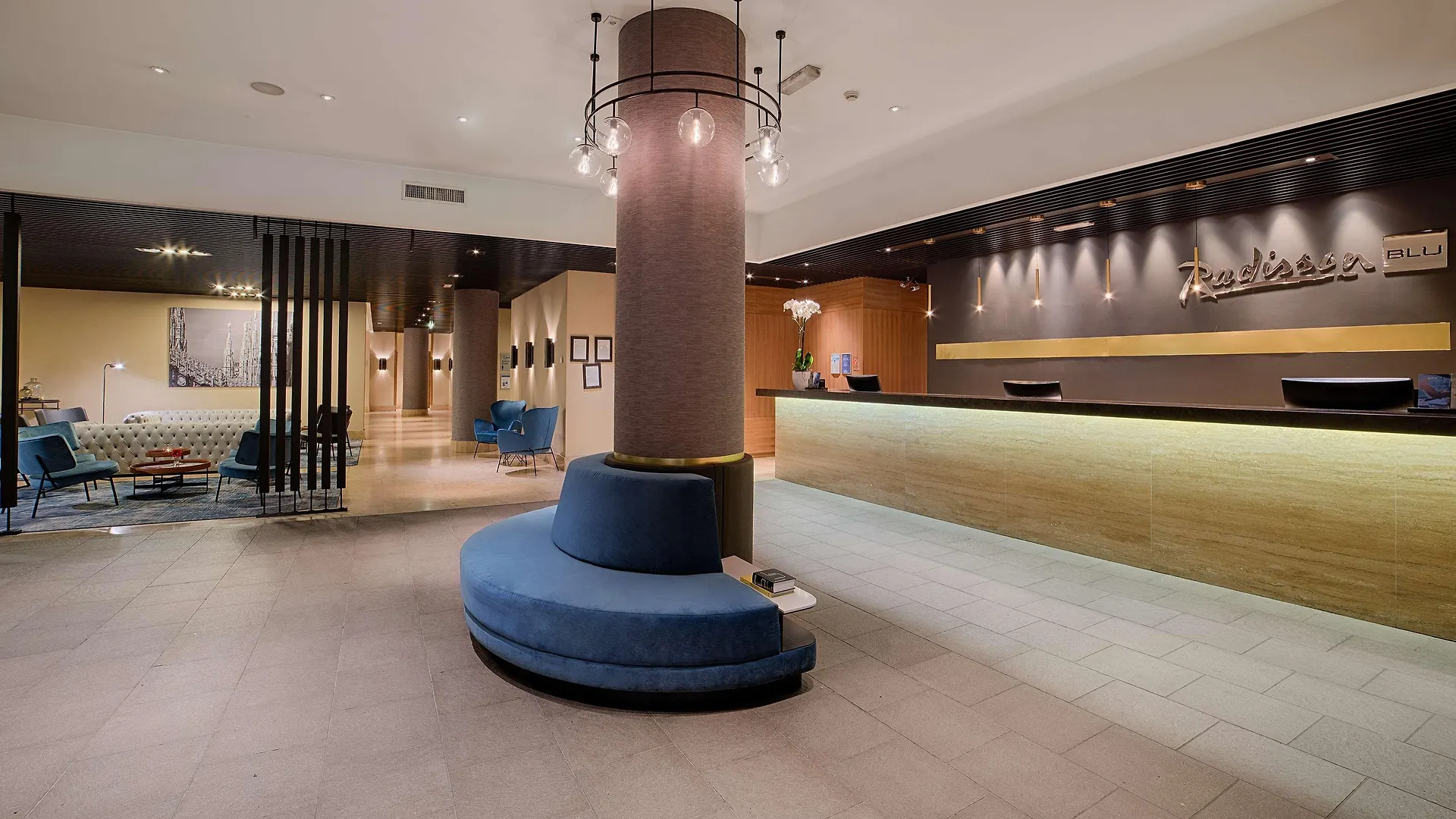 Radisson Blu Hotel Milan 4*,