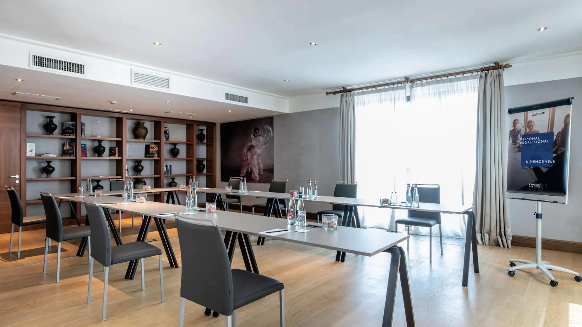 Radisson Blu Hotel Milan 4*,  Italy